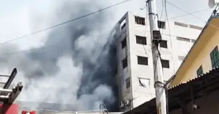 মিরপুরে গার্মেন্টস ও কেমিক্যাল গোডাউনে আগুন, নিয়ন্ত্রণে ৮ ইউনিট